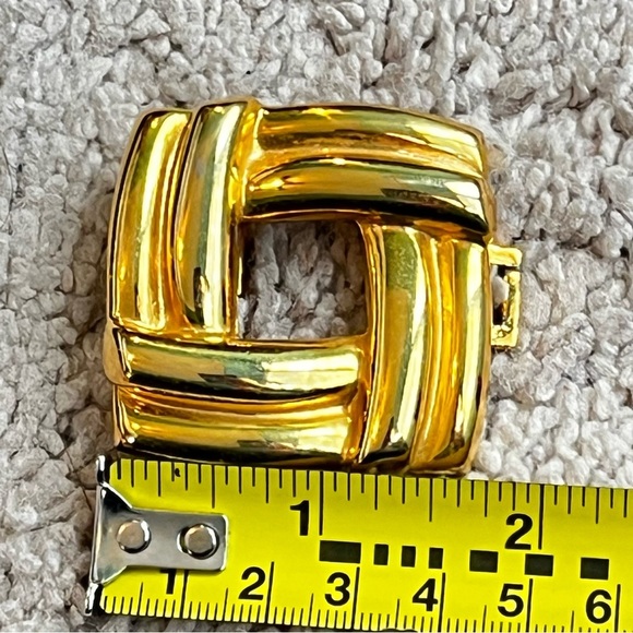 Vintage 90s Doreen Ryan Belt Buckle 2-Piece Gold Tone Squares signed 1.5”x1.75” - Picture 7 of 7
